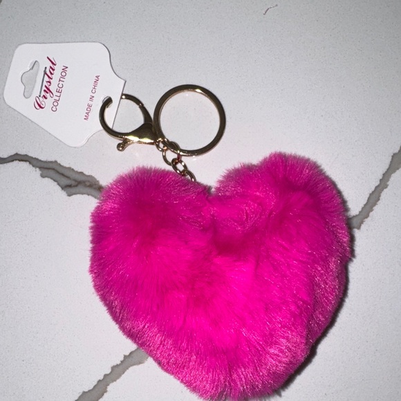 Accessories - Pink Heart Fluffy Bagcharm/Keychain